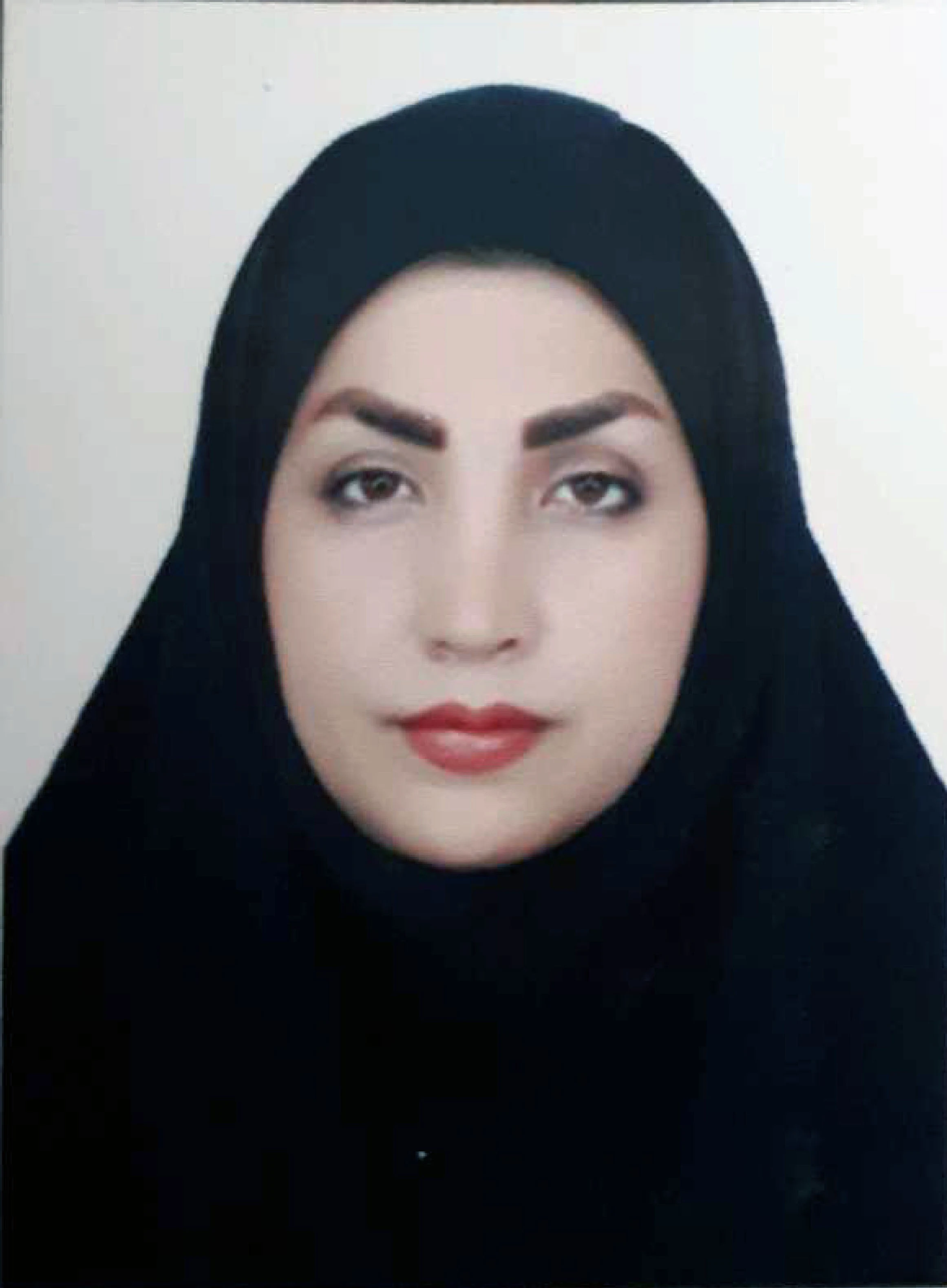 وکیل میترا عزیزاللهی