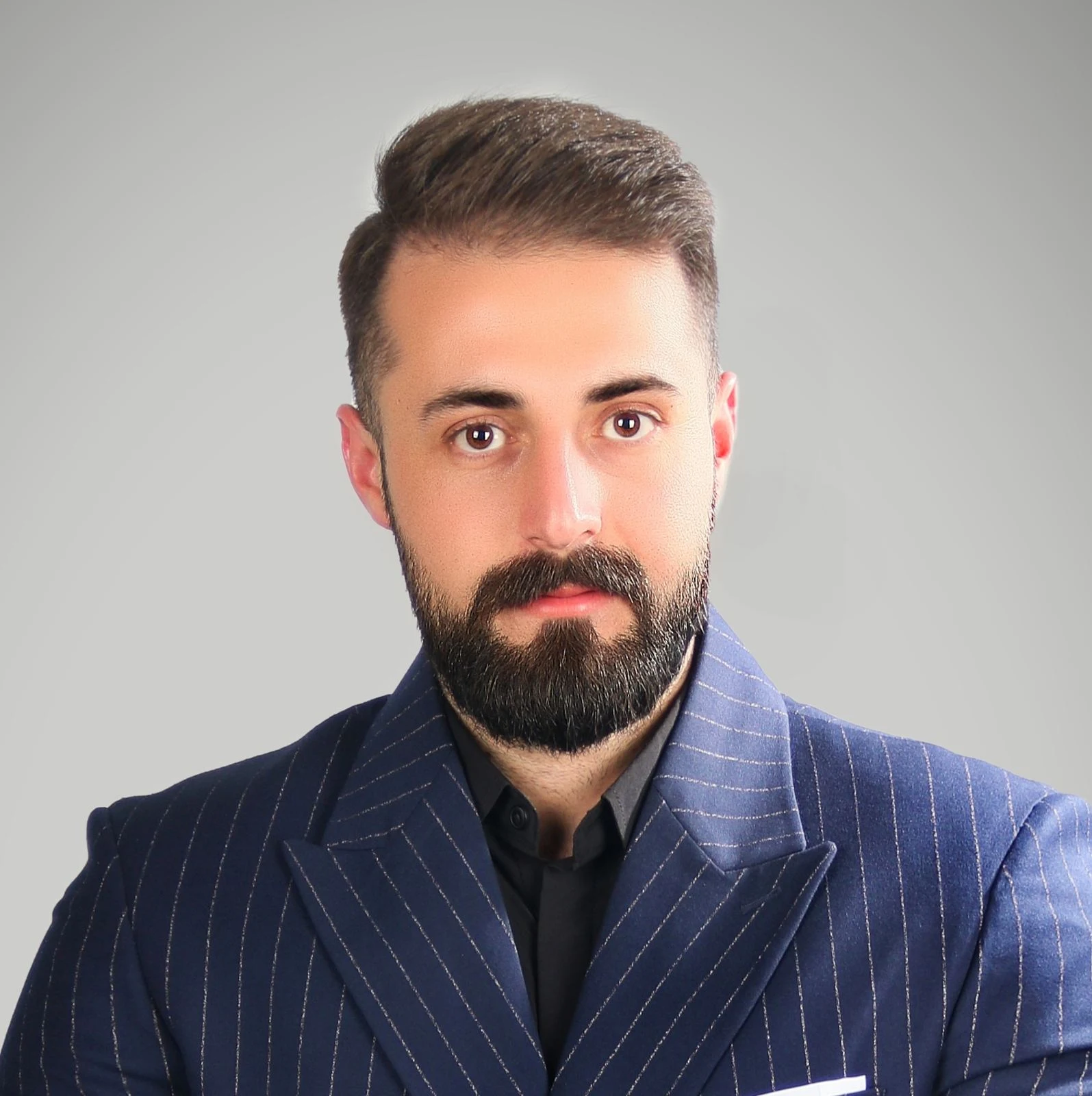 وکیل رضا قهرمانی نژاد - دفتر وکالت در تهران