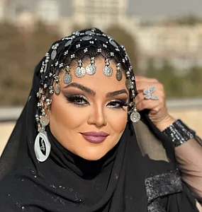 آموزشگاه و سالن زیبایی نیکی و الهه گلپا