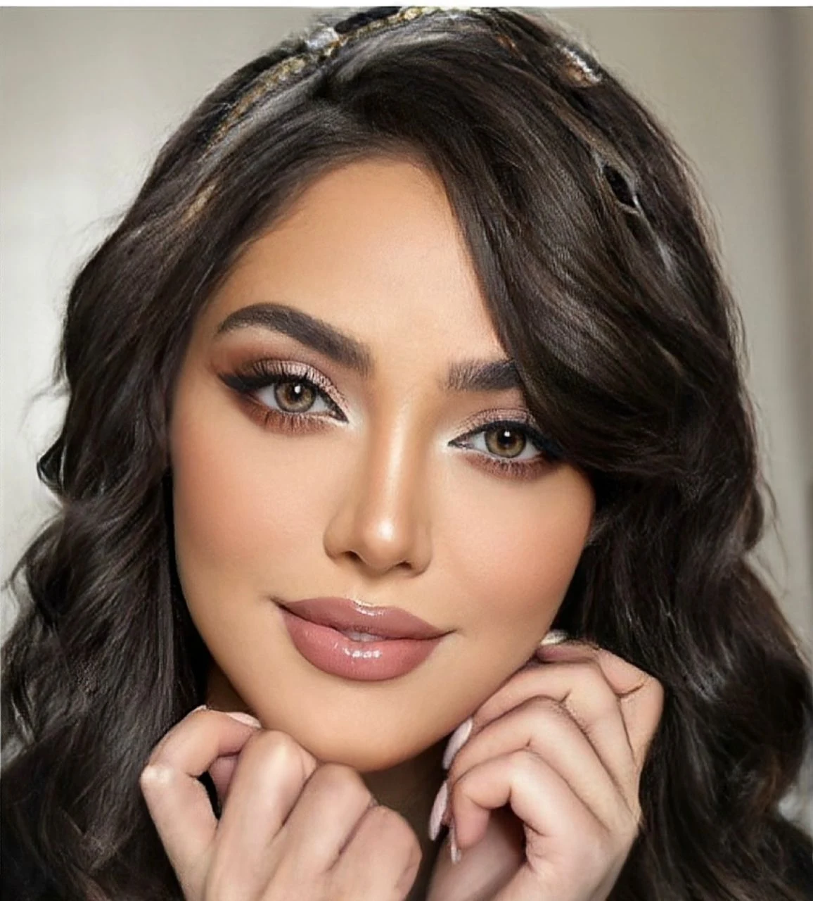 آموزشگاه و سالن زیبایی نیکی و الهه گلپا - آموزشگاه آرایشگری در تهران - تصویر 2