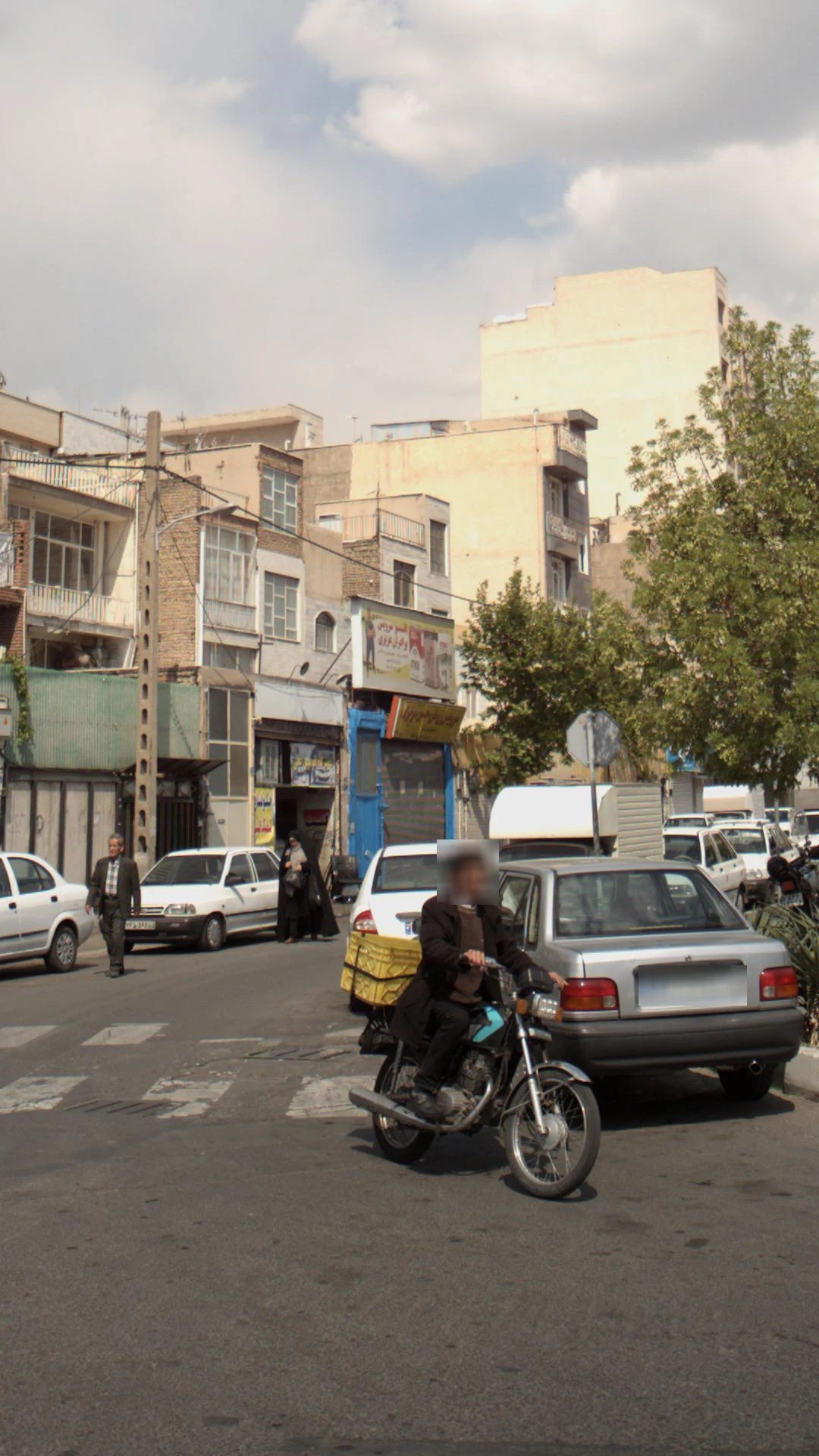 اتو سرویس برادران عزیزی - تعمیرگاه خودرو در تهران