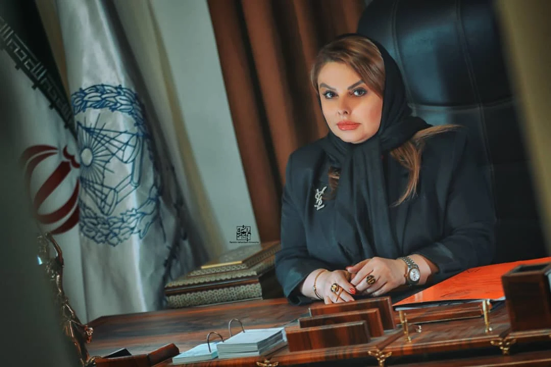 وکیل رزانا عوض نژاد فرد - تصویر 4