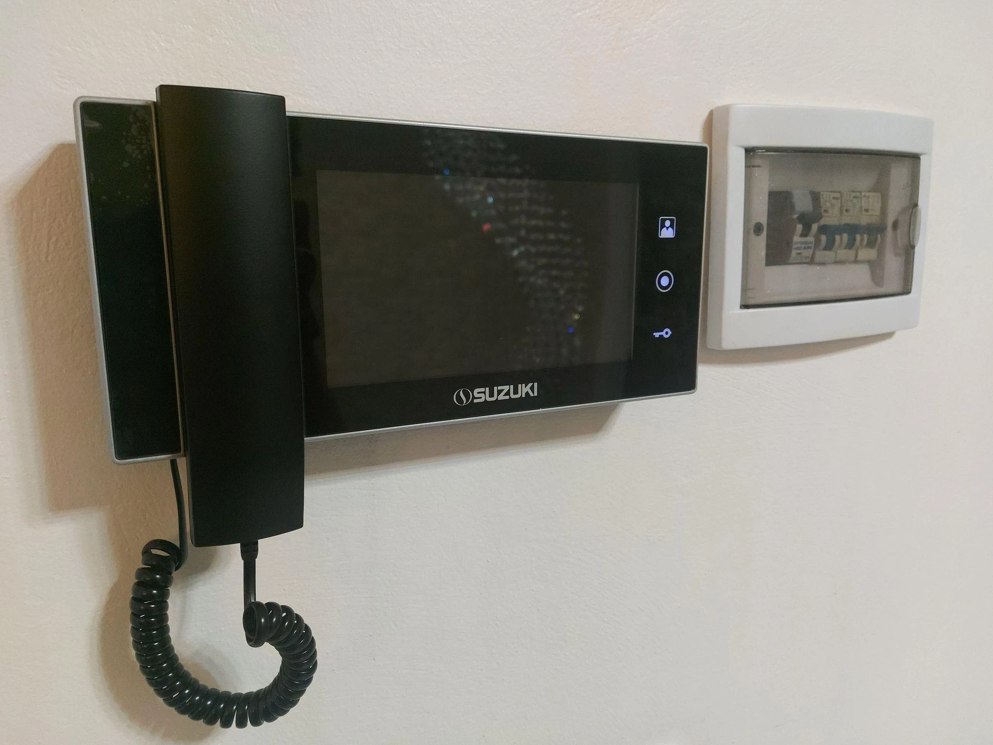 شرکت فبس دوربین مداربسته دزدگیر اماکن آیفون تصویری