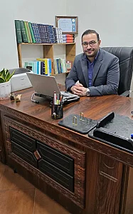 وکیل پایه یک دادگستری