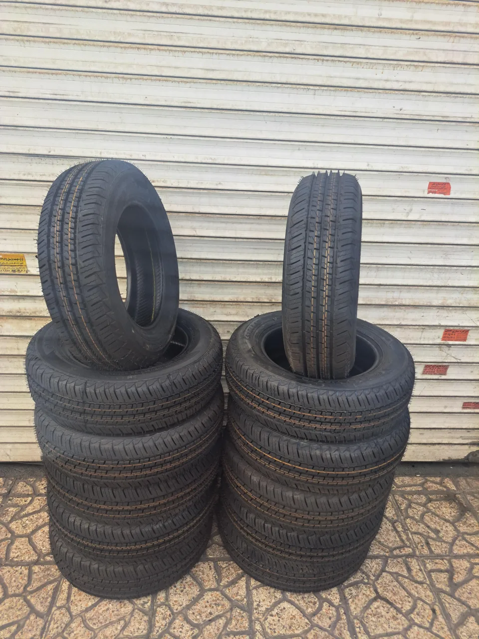 لاستیک فروشی و پنچرگیری خوشبخت - تصویر 4