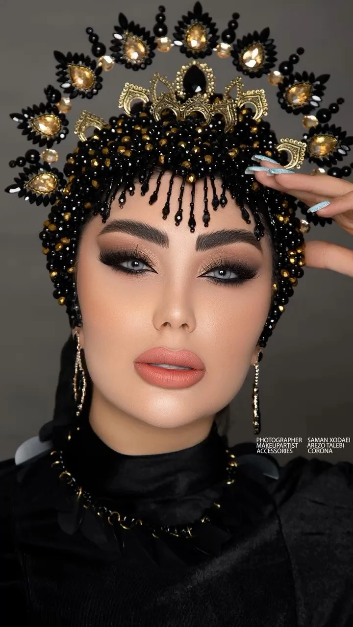 سالن قصر ماهگون - آموزشگاه آرایشگری در تهران - تصویر 4