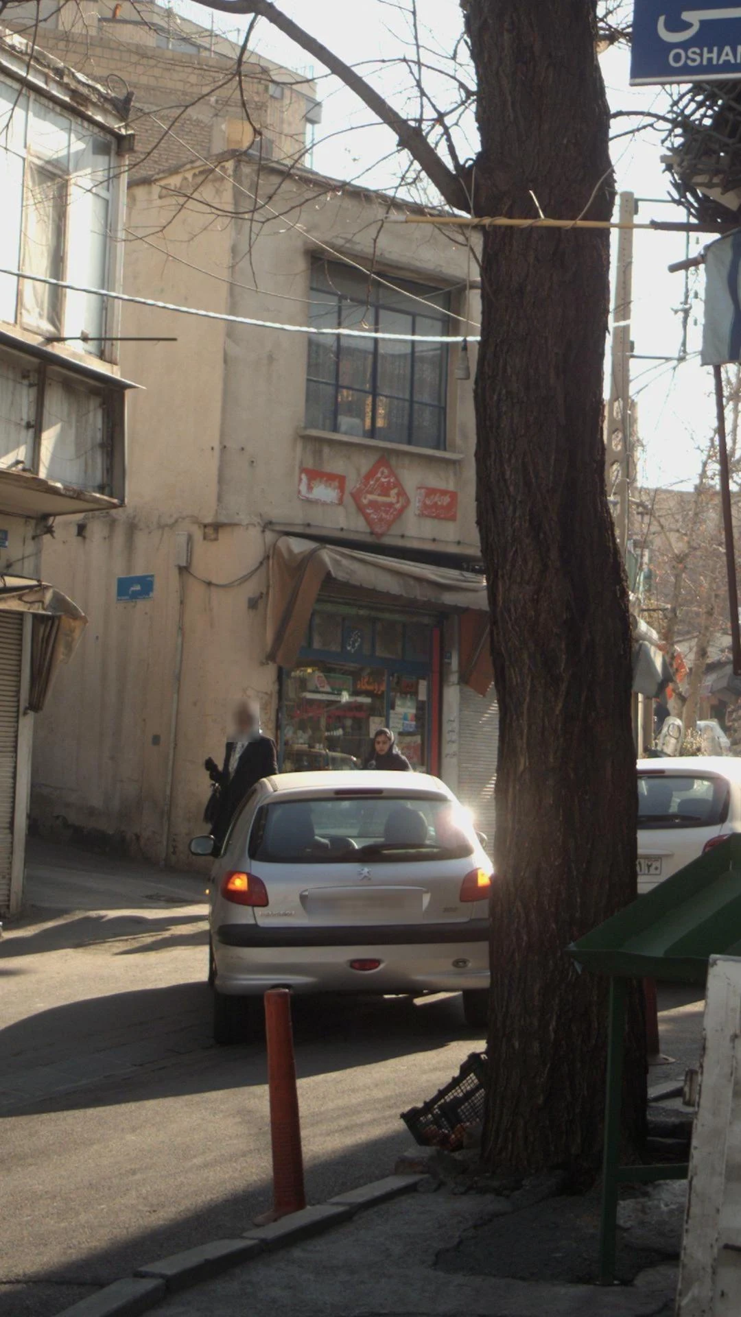 فروشگاه و عکاسی مهران - آتلیه عکاسی در تهران - تصویر 2