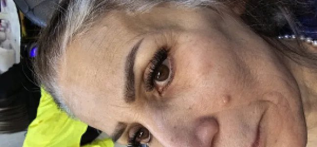 سالن زیبایی گلشید