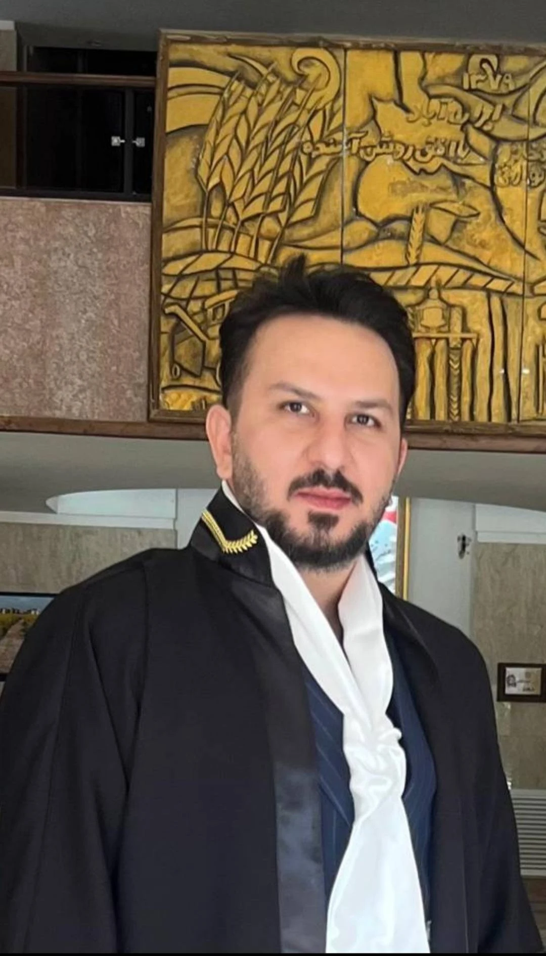وکیل مجتبی عزیززاده