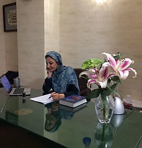 دکتر دردانه امیری ( روانشناس و روان درمانگر)