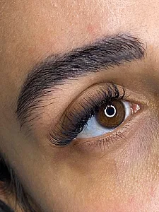 سالن زیبایی و آرایشگاه زنانه دلسا