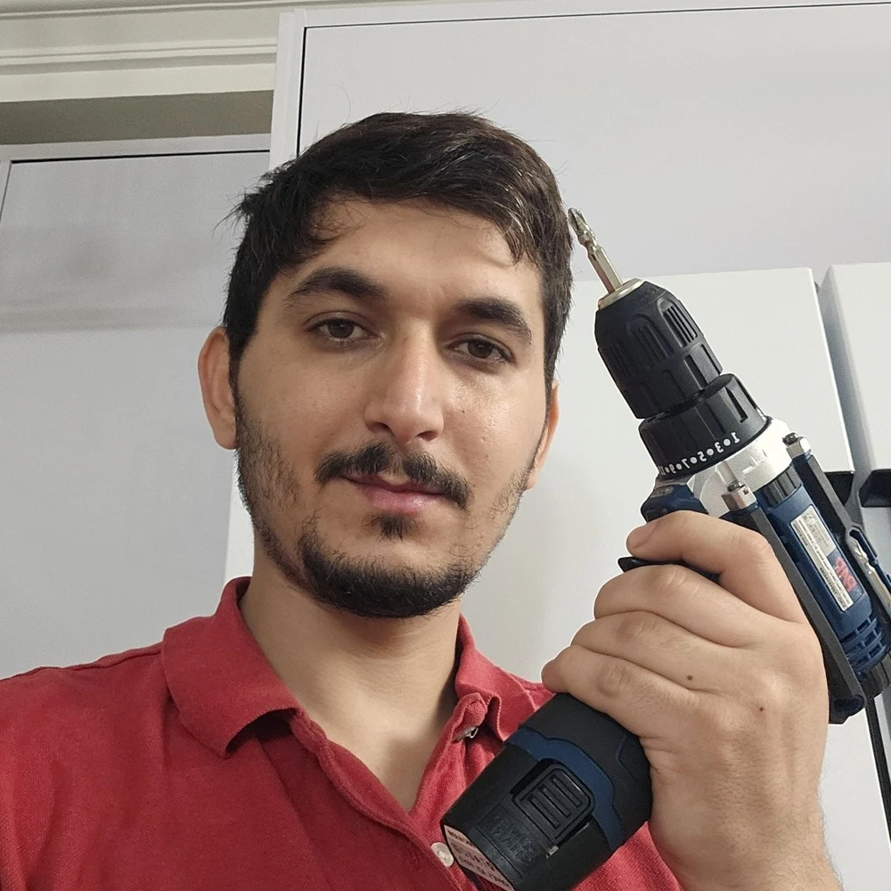 سعید دادکراناری