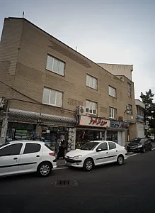 فروشگاه لوازم یدکی اتومبیل
