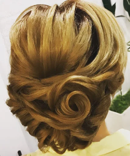 سالن زیبایی گل گیس