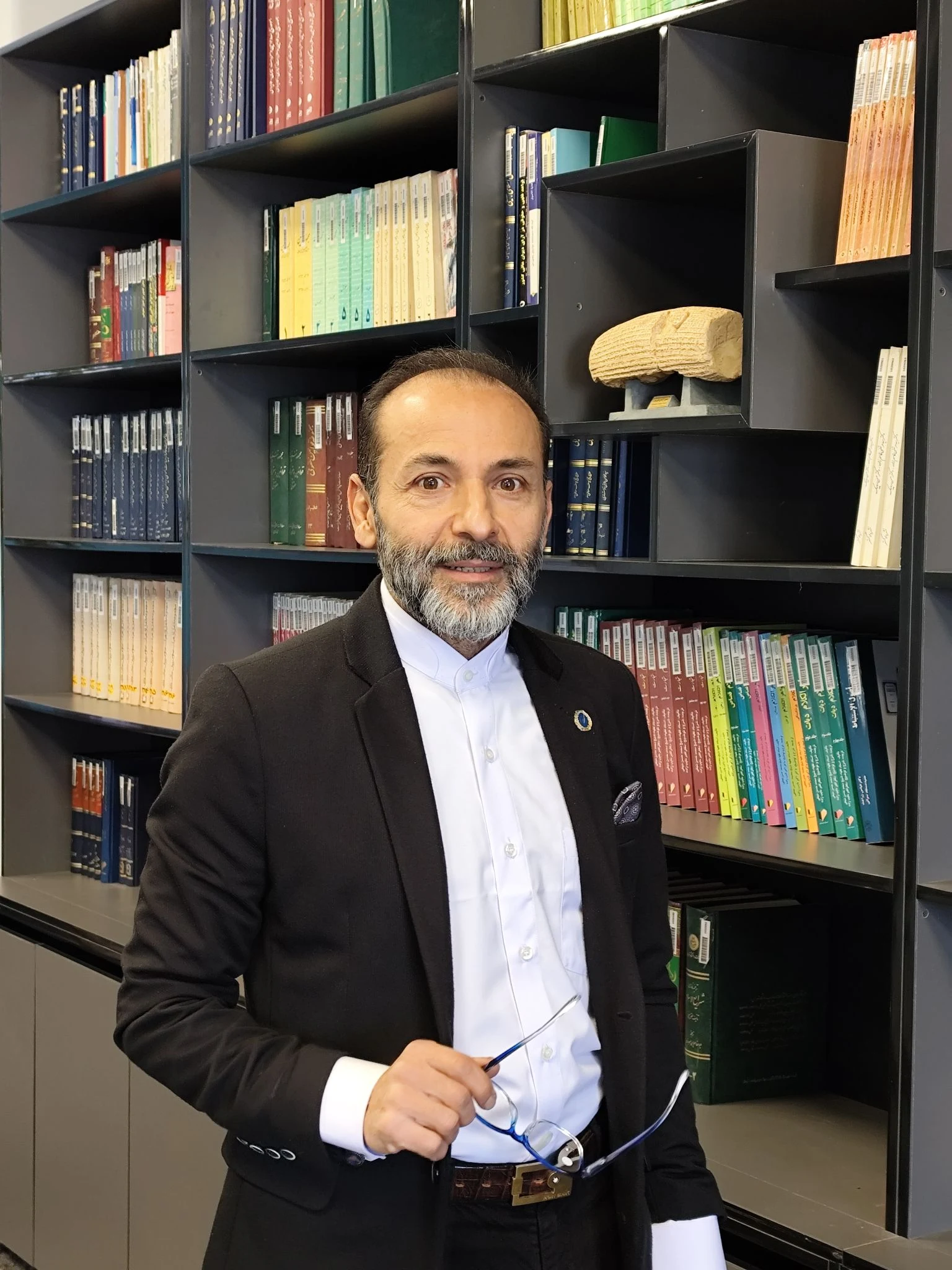 دپارتمان حقوقی زند - تصویر 3