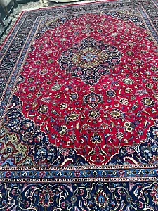 خریدار فرش دستبافت علی نامی