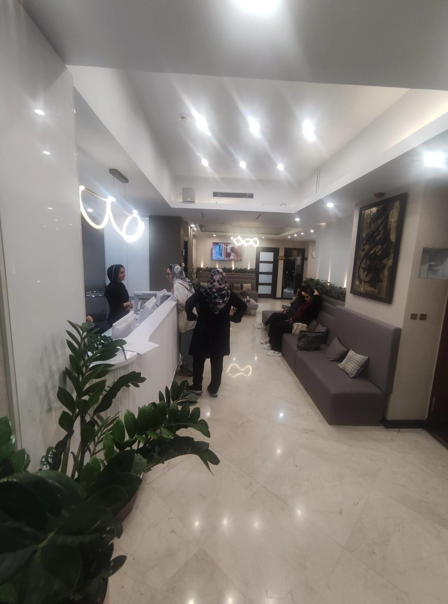 خانه زبان دامون - آموزشگاه زبان در تهران
