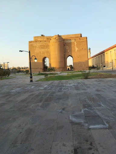 آرایشگاه زنانه آیدا