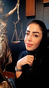 نوشین موذن کلور وکیل پایه یک دادگستری