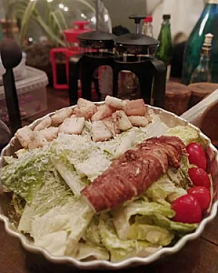 کافه فست فود آوا