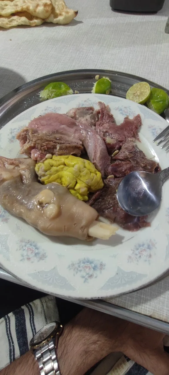 کله پاچه خوش زبان