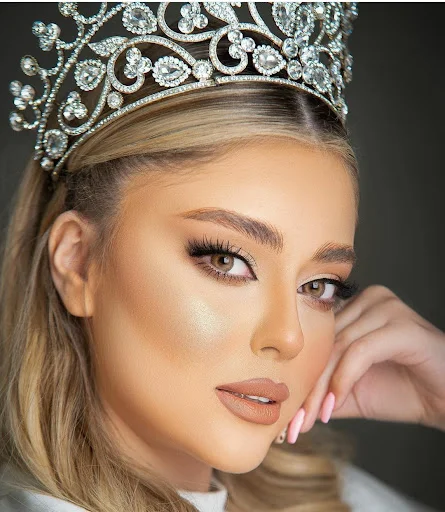 آرایشگاه گل آرا