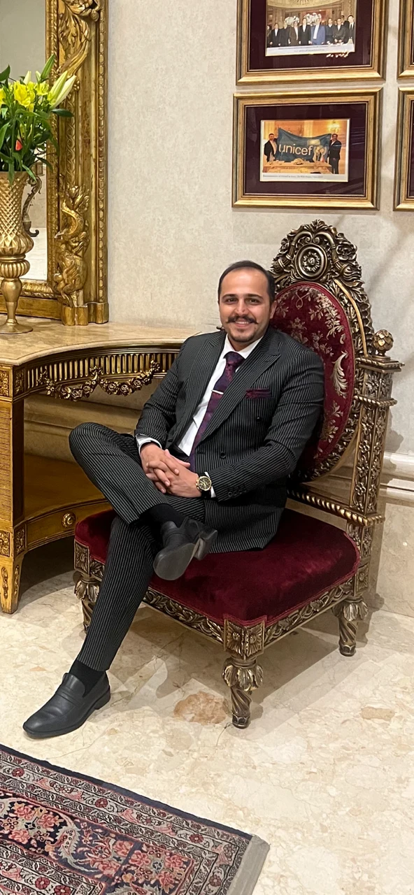 وکیل پایه یک دادگستری و مشاور علی منصوری - تصویر 3