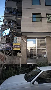 دکتر حمید خاک نجاتی دندان پزشک