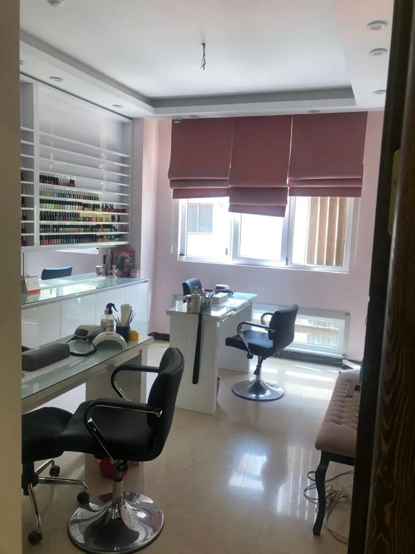 سالن زیبایی ژوان Zhon Beauty Salon - آموزشگاه آرایشگری در تهران - تصویر 3