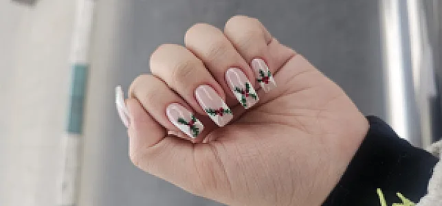 مرکز ناخن رهنما