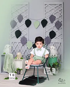 آتلیه عکاسی کودک آویتا