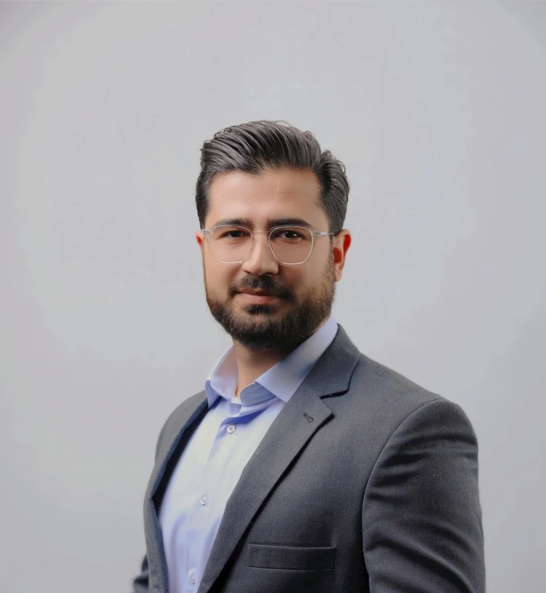 بهلول مارال خانی وکیل حقوقی و مهاجرت - تصویر 2