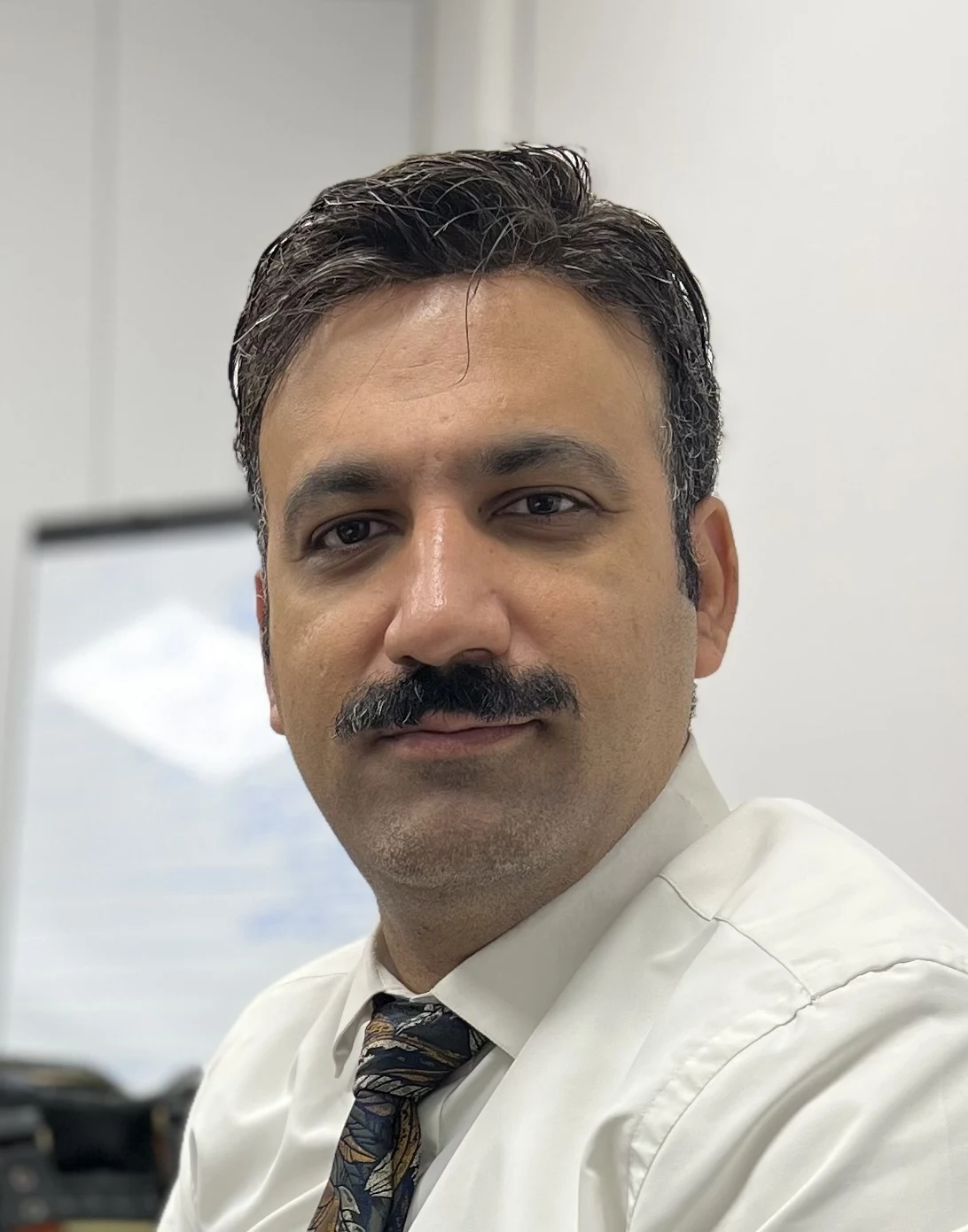 وکیل پایه یک دادگستری سید مصطفی میراحمدی