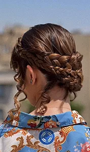 سالن زیبایی آنیسو