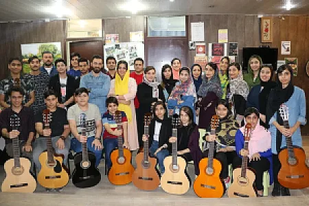 آموزشگاه موسیقی پارس