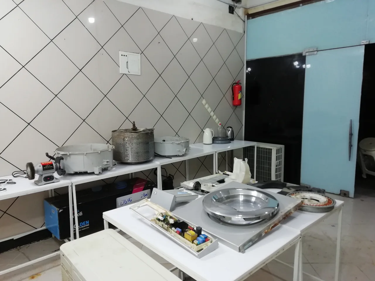 آموزشگاه سرآمدان فن و صنعت - تصویر 2