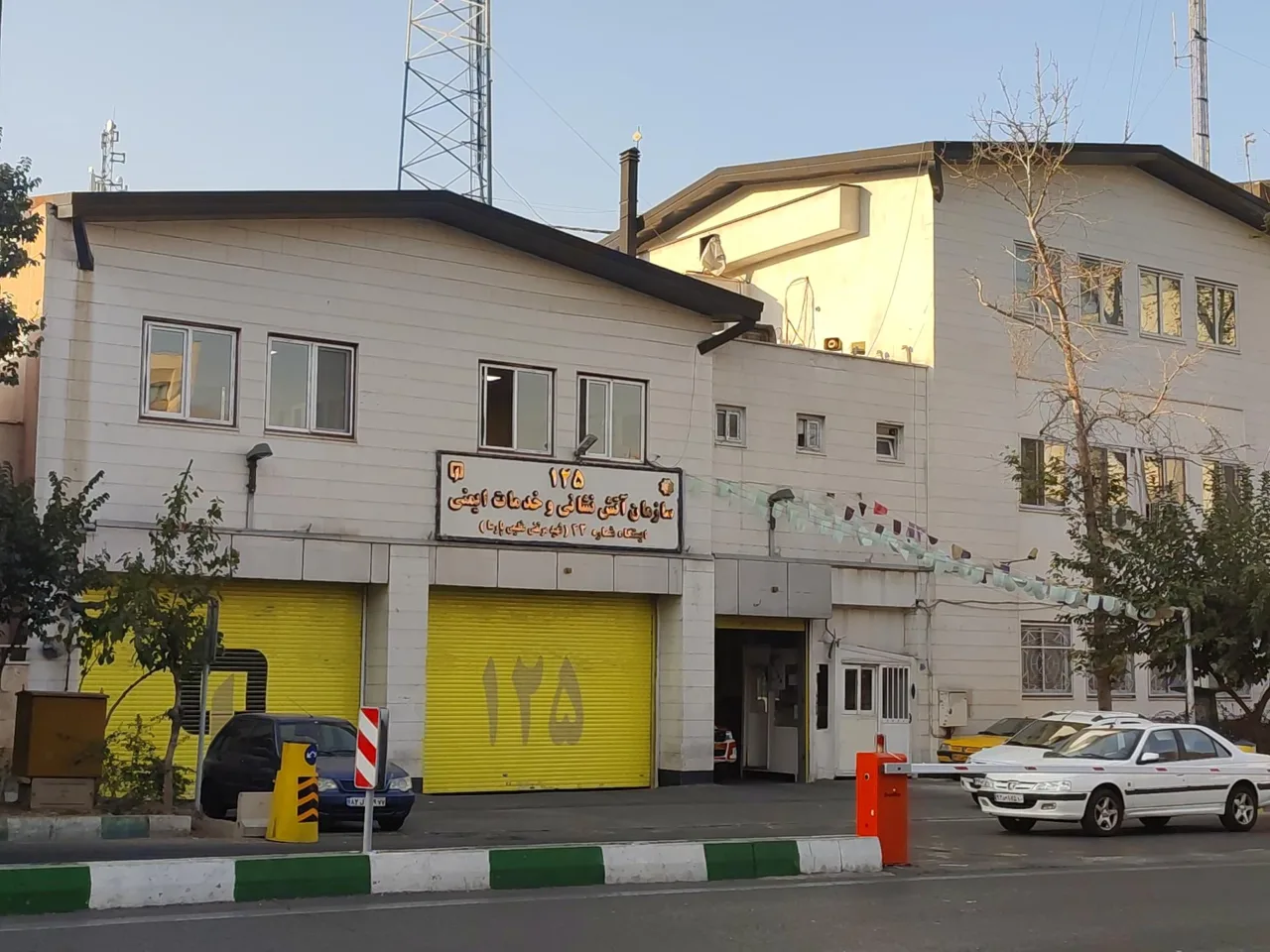 ایستگاه شماره 43 آتش نشانی - تصویر 2