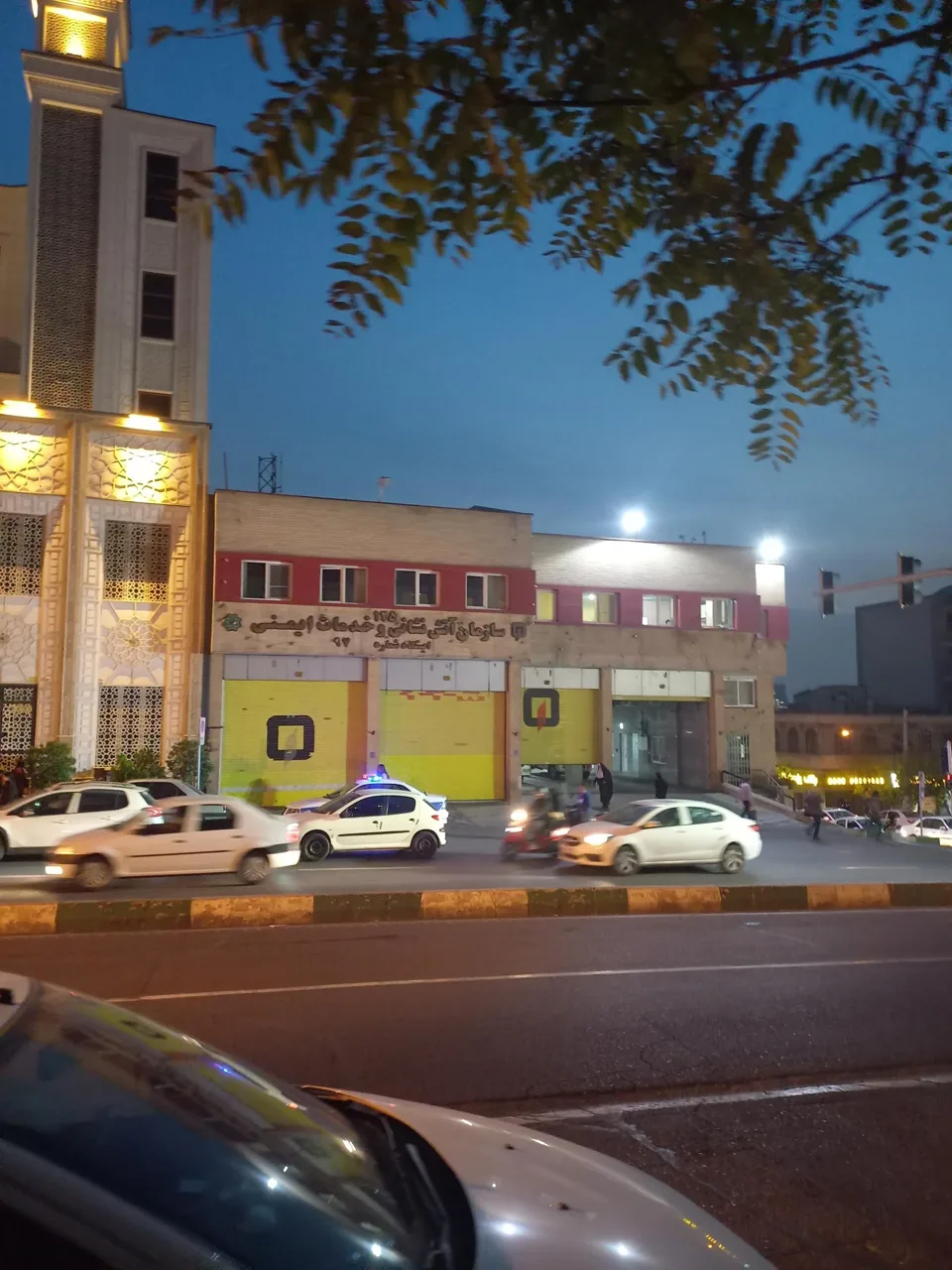 ایستگاه 97 آتش نشانی تهران - تصویر 2