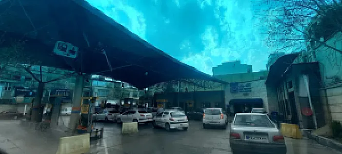 پمپ بنزین پل صدر شماره ۱۶۱