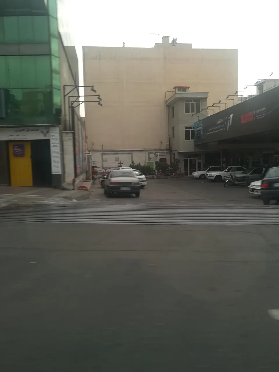 پمپ بنزین 119 - تصویر 3