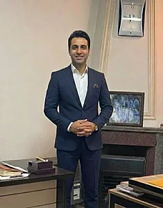 وکیل پایه یک دادگستری (طاها رهیاب)
