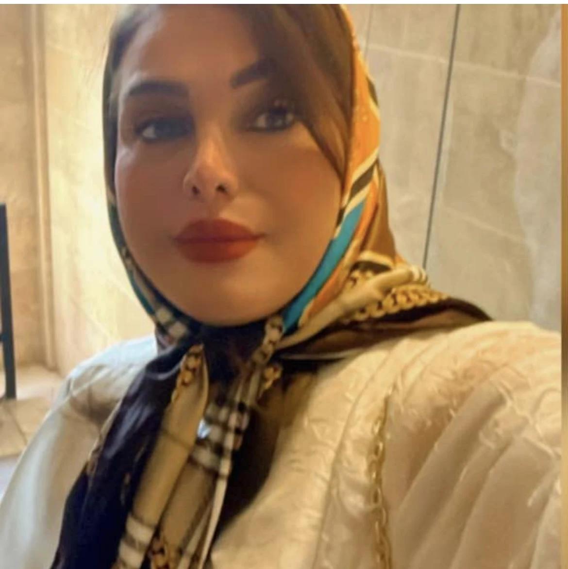 وکیل  پایه یک دادگستری شبناز احمدی - دفتر وکالت در تهران - تصویر 2