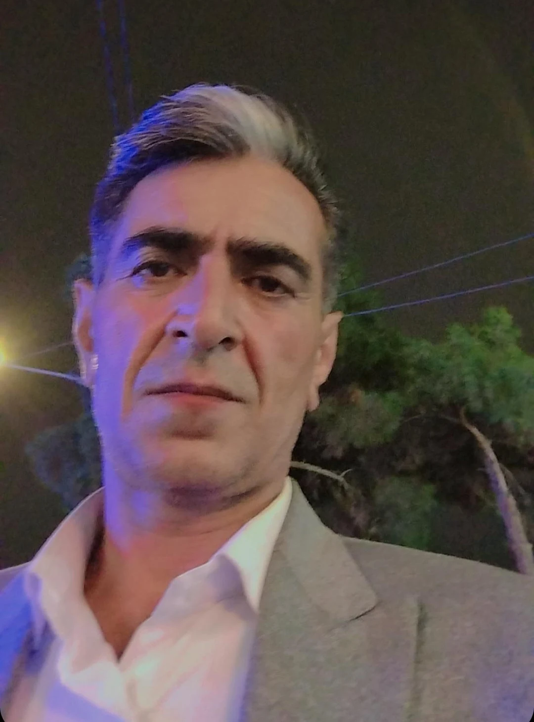 مهرداد حسینی محتشم وکیل و کارشناس ارشد - تصویر 2