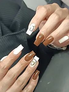 خدمات ناخن (ژلیش،کاشت،ترمیم)