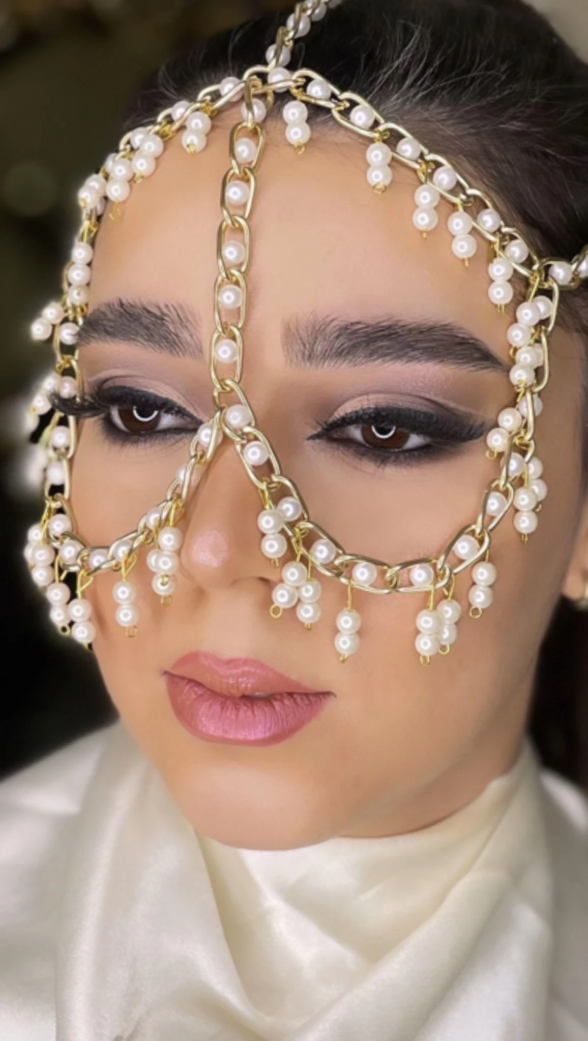 سالن زیبایی رژ سرخ - آموزشگاه آرایشگری در تهران