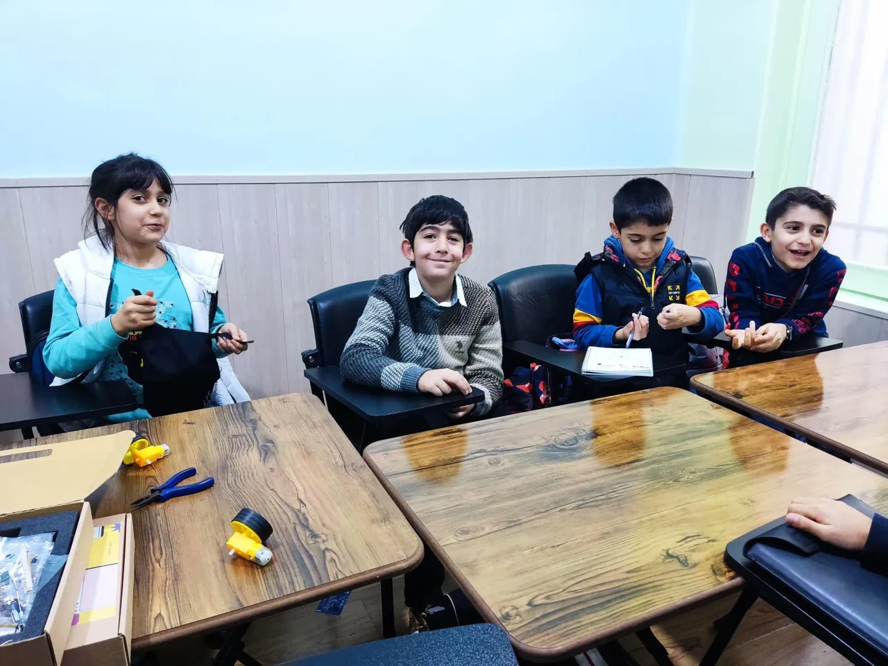 آموزشگاه رباتیک خانه ایده - تصویر 5