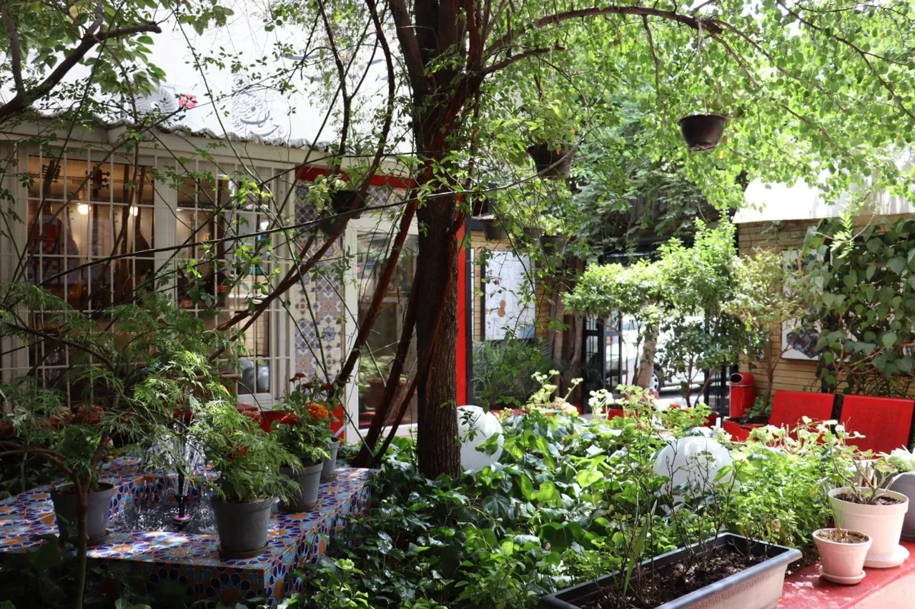 آموزشگاه موسیقی نوای شهر آشوب