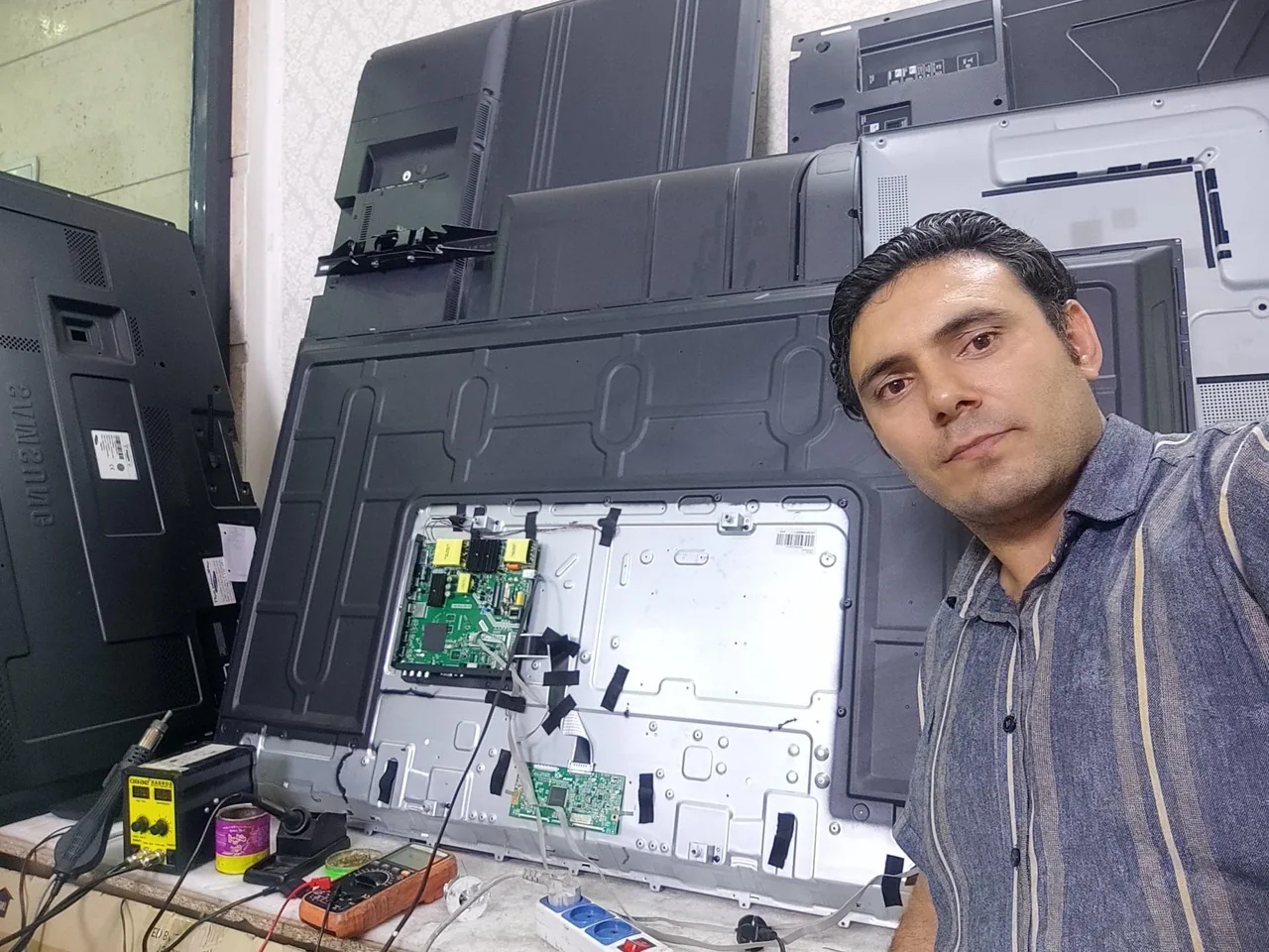 تعمیر تلویزیون مهندس اروجلو - تصویر 2