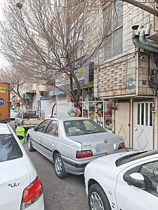 سوپر مارکت سه برادر