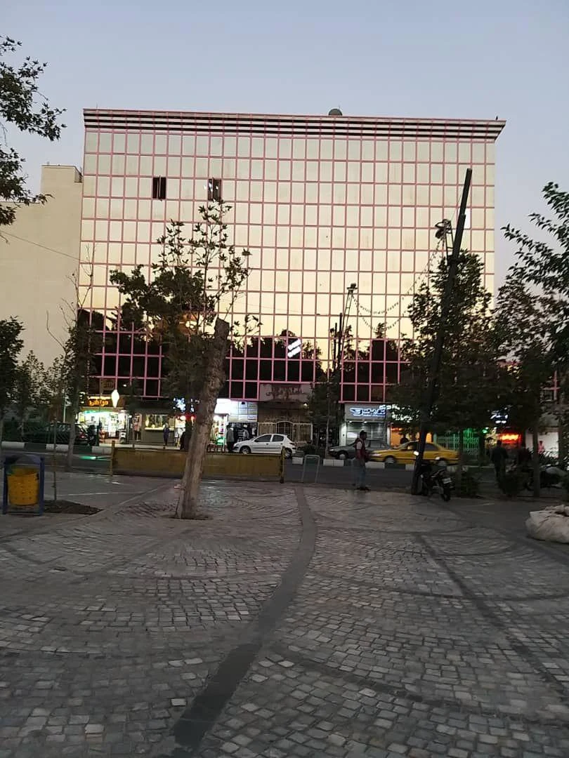 مطب دکتر حمیرا بلاغی - کلینیک پوست و زیبایی در تهران